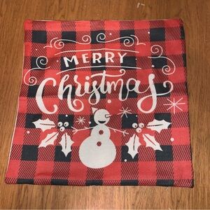 Christmas Zippered Throw Pillow Covers-Set of 2 EUC 17 1/2 in Square 
Red/Black